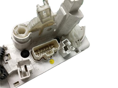 Climate control RENAULT CLIO III (BR0/1, CR0/1) 1.5 dCi | BP29776722I5 