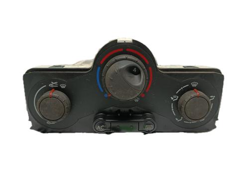 Comando chauffage RENAULT MEGANE II (BM0/1_, CM0/1_) 1.5 dCi (BM02, BM13, BM2A, CM02, CM13) (101 hp) 29776764
