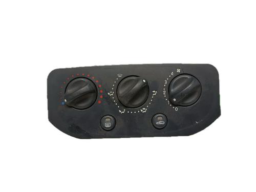 Airco bedieningspaneel RENAULT CLIO II (BB_, CB_) 1.5 dCi (100 hp) 29776767