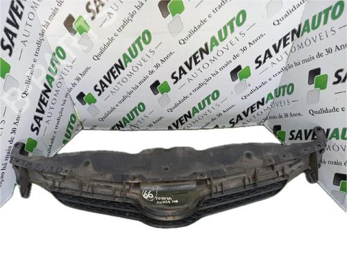 Grill TOYOTA AURIS (_E15_) 1.4 D-4D (NDE150_, NDE150R) (90 hp) 29776930