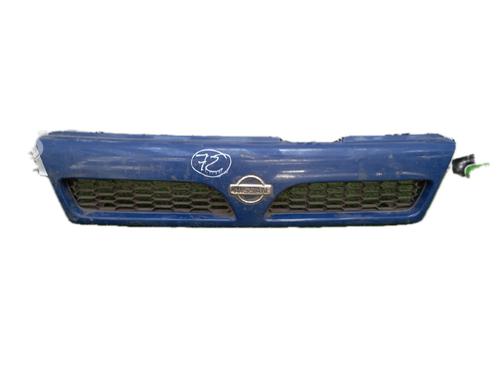 Used Grille NISSAN SUNNY III (N14, B13) 1.6 (95 hp) 29776934