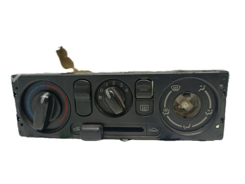 AC-Styringsenhed/Manøvreenhed MAZDA MX-5 III (NC) 2.0 (NCEC) (167 hp) 29777105