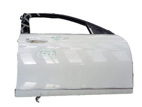 Used Right front door MERCEDES-BENZ C-CLASS (W204) C 200 CDI (204.001) (136 hp) 29777491