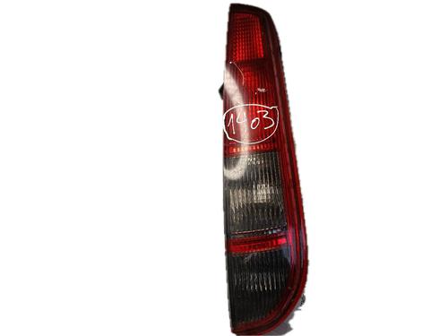 Feu arrière droit FORD FOCUS II Saloon (DB_, FCH, DH) 1.6 TDCi (100 hp) 29777565