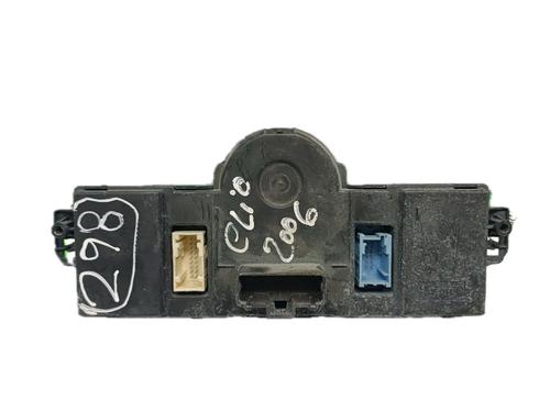 Climate control RENAULT CLIO III (BR0/1, CR0/1) 1.2 16V | BP29777983I5