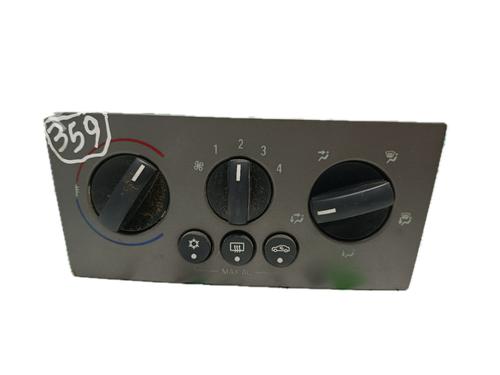 Used Climate control OPEL MERIVA A MPV (X03) 1.7 CDTI (E75) (100 hp) 29778032