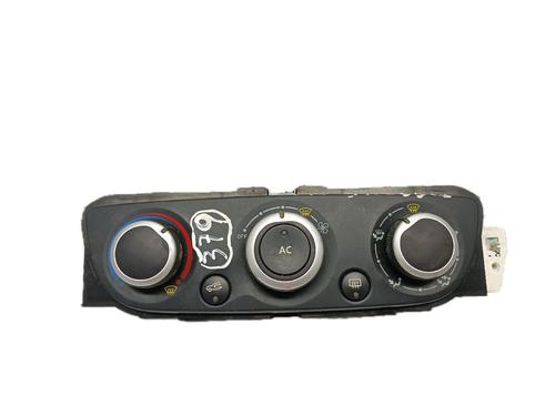 AC Styreenhet / Manøvreringsenhet RENAULT MEGANE III Hatchback (BZ0/1_, B3_) 1.5 dCi (106 hp) 29778050