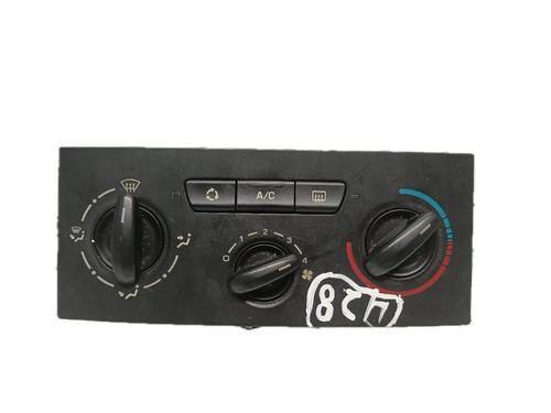 Used Climate control CITROËN C4 I (LC_) 1.6 HDi (90 hp) 29778154