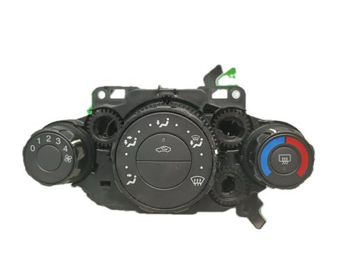 Used Climate control FORD FIESTA VI (CB1, CCN) 1.6 TDCi (75 hp) 29778162