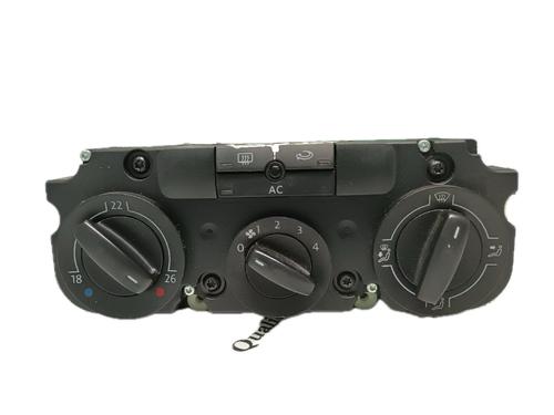 AC Styreenhet / Manøvreringsenhet VW PASSAT B6 (3C2) 1.6 TDI (105 hp) 29778216