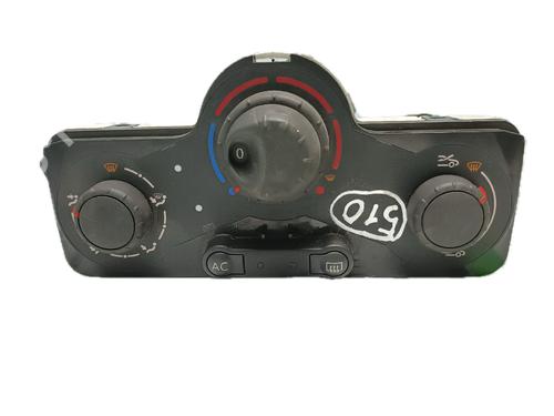 Used Climate control RENAULT CLIO III (BR0/1, CR0/1) 1.5 dCi (64 hp) 29778277