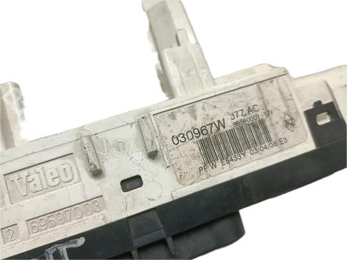 Climate control RENAULT CLIO III (BR0/1, CR0/1) 1.5 dCi | BP29778277I5