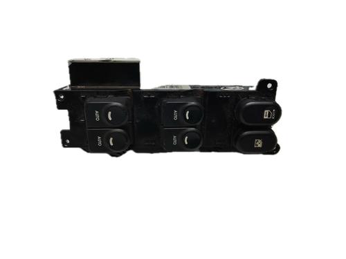 Left front window switch HYUNDAI i30 Estate (FD) 1.6 CRDi | BP29778433I27