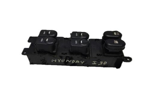 Left front window switch HYUNDAI i30 Estate (FD) 1.6 CRDi | BP29778433I27