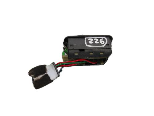 Used Left rear window switch KIA SPORTAGE II (JE_, KM_) 2.0 CRDi (140 hp) 29778490