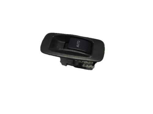 Used Right front window switch TOYOTA COROLLA (_E12_) 1.8 VVTi (ZZE122_, ZZE122R) (136 hp) 29778507