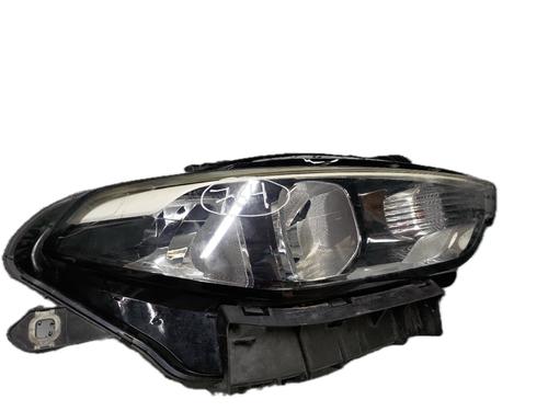 Used Right headlight VW POLO (6N2) 1.4 16V (75 hp) 29778521