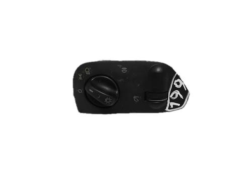 Used Headlight switch VW POLO III (6N1) 64 1.9 D (64 hp) 29778881