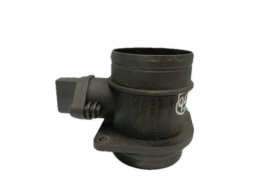 Used Mass air flow sensor VW POLO IV (9N_, 9A_) 1.4 TDI (75 hp) 29778999