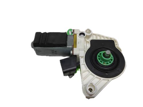 Right front window motor MERCEDES-BENZ CLA Coupe (C117) CLA 200 CDI (117.301) | BP29779132E20 
