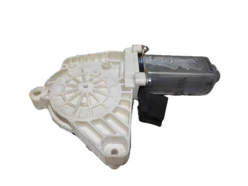 Right front window motor MERCEDES-BENZ B-CLASS Sports Tourer (W245) B 180 CDI (245.207) | BP29779136E20 
