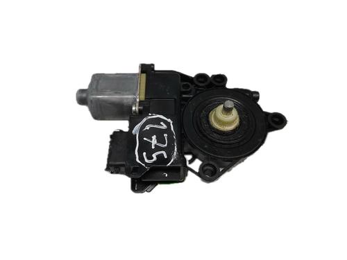 Used Left front window motor KIA VENGA (YN) 1.4 CRDi 90 (90 hp) 29779139