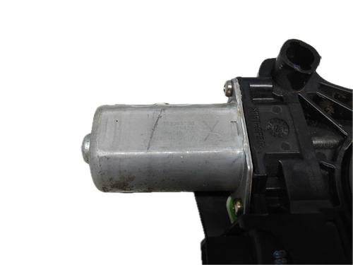 Left rear window motor MERCEDES-BENZ A-CLASS (W176) A 200 CDI (176.001) | BP29779143E23