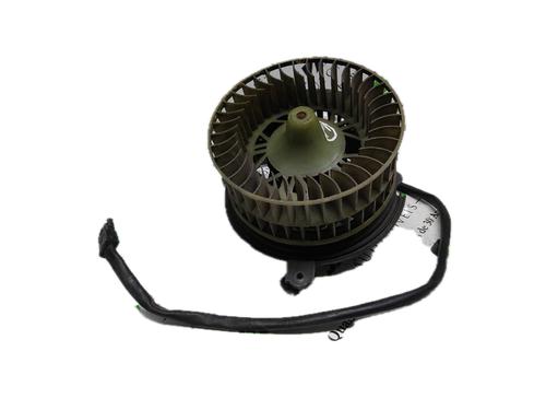 Used Heater blower motor MERCEDES-BENZ 190 (W201) 2.0 (201.023) (105 hp) 29779538