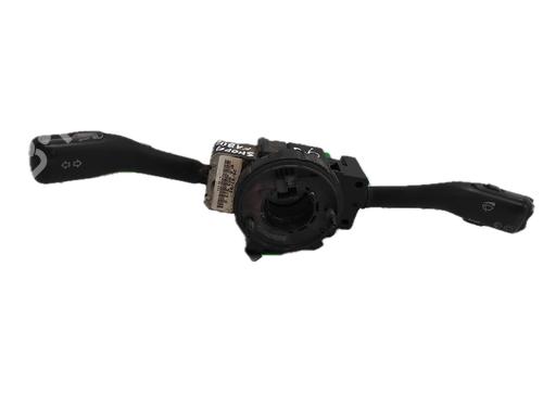 Licht + Raw Schakelaar VW GOLF IV (1J1) 1.6 (100 hp) 29779565