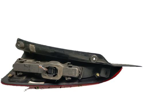 Używane Lampa tylna klapy bagażnika lewa RENAULT ESPACE IV (JK0/1_) 2.0 dCi (JK01, JK02, JK1J, JK1K, JK1H) (150 hp) 29779800