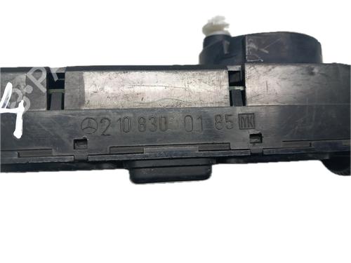 AC Styreenhet / Manøvreringsenhet MERCEDES-BENZ C-CLASS (W202) C 200 CDI (202.134) (102 hp) 29780313