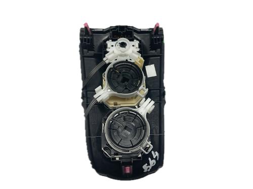 Used Climate control TOYOTA YARIS (_P9_) 1.3 VVT-i (SCP90_, SCP90R) (87 hp) 29780326