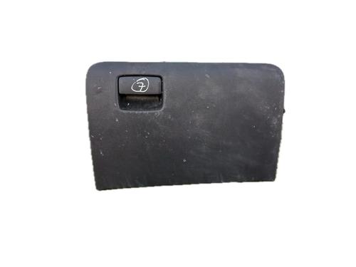 Used Glove box SUZUKI VITARA (LY) 1.6 DDiS (APK 416D) (120 hp) 29780858