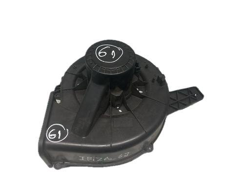 Varmeblæser VW POLO V (6R1, 6C1) 1.2 TDI (75 hp) 29781077