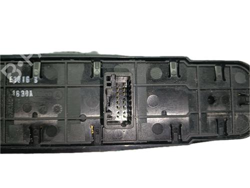 Left front window switch RENAULT MEGANE III Hatchback (BZ0/1_, B3_) 1.5 dCi | BP29781155I27