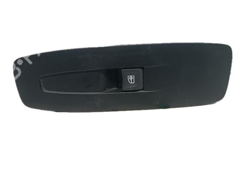 Used Right front window switch RENAULT MEGANE IV Hatchback (B9A/M/N_) 1.5 dCi 110 (B9A3) (110 hp) 29781203