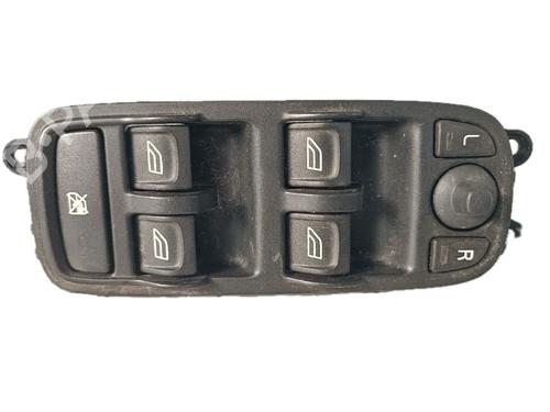 Interrupteur de vitre avant gauche VOLVO V50 (545) 1.6 D (110 hp) 29781621