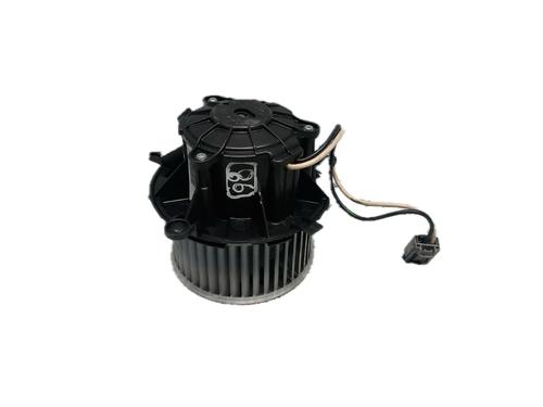 Heater blower motor OPEL ASTRA J (P10) 1.6 CDTi (68) | BP29783861M62 