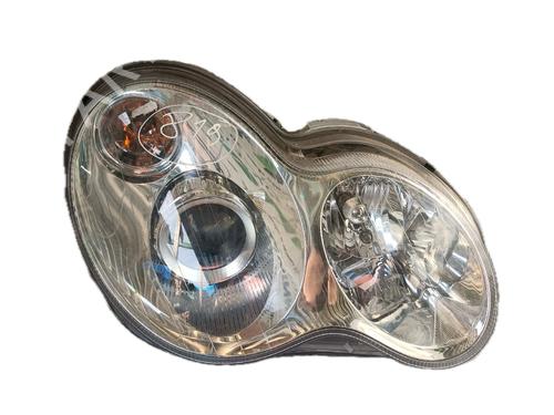 Used Right headlight MERCEDES-BENZ C-CLASS (W203) C 200 CDI (203.004) (102 hp) 29783914