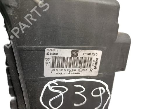 Right headlight SEAT ALTEA (5P1) 1.6 TDI | BP29783993C29 