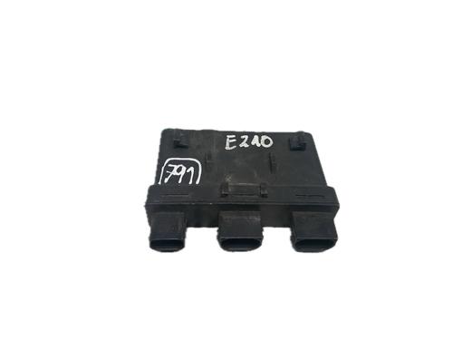 Elektronische module MERCEDES-BENZ E-CLASS (W210) E 220 CDI (210.006) (143 hp) 29784921