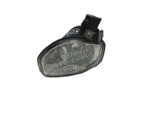Used Left front fog light TOYOTA AVENSIS (_T25_) 2.0 D-4D (CDT250_, CDT250R) (116 hp) 29785299