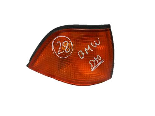 Używane Kierunkowskaz przedni prawy BMW 3 (E36) 318 tds (90 hp) 29785595