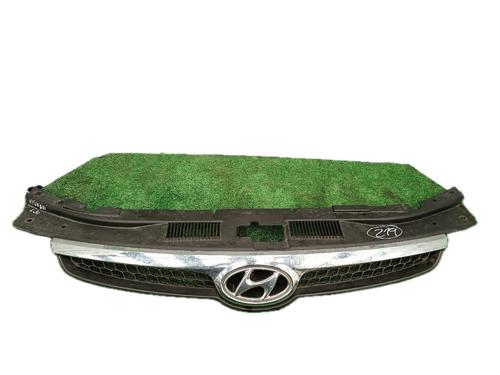 Used Grille HYUNDAI i30 (FD) 1.6 (122 hp) 29785665