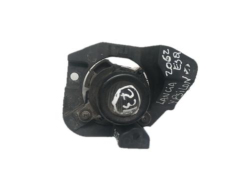 Used Left front fog light LANCIA YPSILON (312_) 1.3 D Multijet (312.YXE1A, 312.YXU1A) (95 hp) 29785894