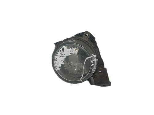 Used Left front fog light SUZUKI GRAND VITARA I (FT, HT) 2.0 HDI 110 16V 4x4 (SQ420D, TD83V, JA420WD) (109 hp) 29785904
