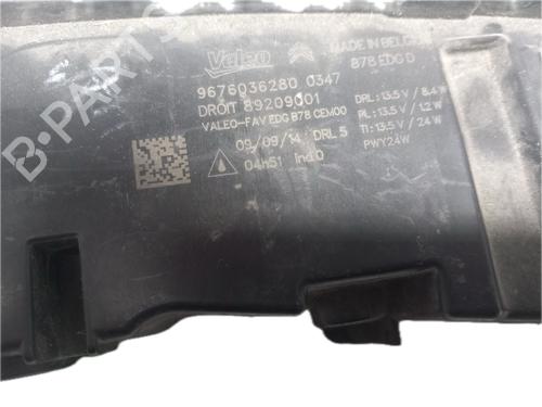 Right front fog light CITROËN C4 Picasso II 1.6 HDi 90 | BP29785907C31