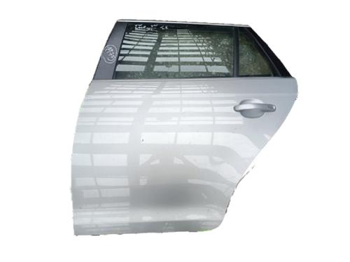 Używane Drzwi tylne lewe VW GOLF VI Variant (AJ5) 1.6 TDI (105 hp) 29786035