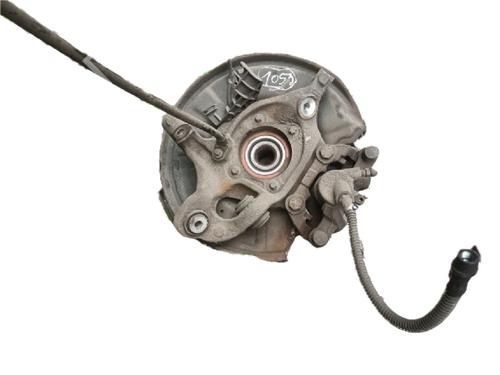 Left rear steering knuckle MERCEDES-BENZ C-CLASS (W204) C 200 Kompressor (204.041) | BP29786037M27 