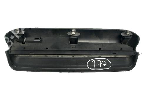 Luz central de freno OPEL CORSA C (X01) 1.7 CDTI (F08, F68) | BP29786130L11 